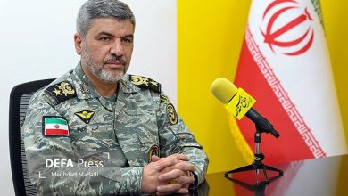 سخنگوی ارتش، آمریکا را تهدید کرد؛ دسترسی ما به پایگاه‌های آمریکا آسان است/ تمام سامانه‌های پدافندی بهینه شدند/ برای هر گزینه‌ای در شرایط جنگ آماده‌ایم