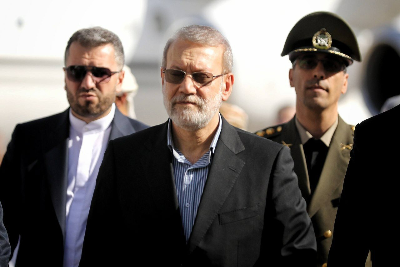 تحرک تازه دیپلماتیک؛ لاریجانی عازم مسقط میشود