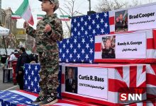 تابوت فرماندهان آمریکایی در راهپیمایی ۲۲ بهمن/ نام کدام ژنرال های ارتش آمریکا در کف خیابان تهران دیده شد؟ + تصاویر