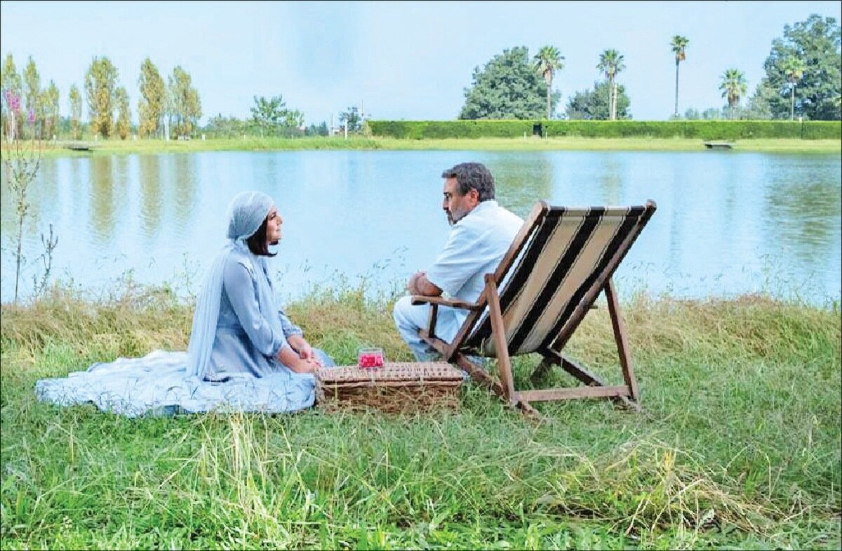 انتقاد از یک فیلم جشنواره فجر با بازی رضا عطاران: زندگی افراد مذهبی را تحریف کرده‌اید