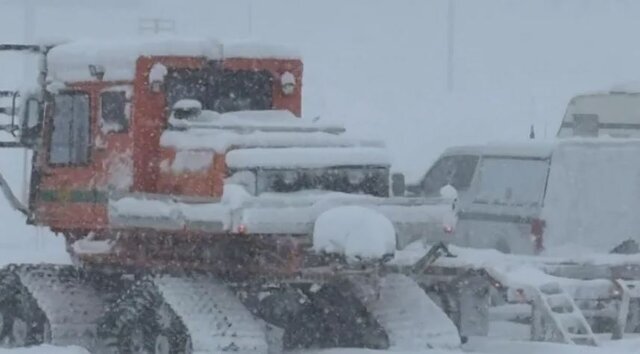 سقوط بهمن باعث مفقودی ۱۰ اسکی‌باز شد/ جزئیات