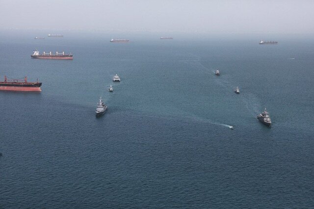 رزمایش مرکب دریایی با اجرای Photo Ex و مانور آفندی