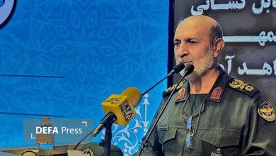 هشدار فرمانده ارشد نیروهای مسلح به آمریکا/ اگر آمریکا دست به اشتباهی بزند، باید آماده استقبال از ردیف‌های پرشمار تابوت‌های سربازان خود باشد