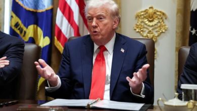 خبرنگار: آیا برای توافق با ایران جدول زمانی مشخصی وجود دارد؟/ ترامپ: حدس می‌زنم که ظرف یک ماه آینده؛ چیزی شبیه به این/ تا هر وقت که بخواهم با ایرانی‌ها صحبت خواهم کرد