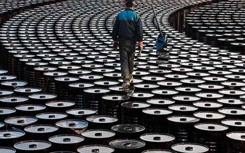 قیمت نفت در پی تشدید تنش‌های ایران و آمریکا به بالاترین سطح خود از ماه جولای (تیر/مرداد) رسید / قیمت هر بشکه نفت برنت ۷۳ دلار معامله شد