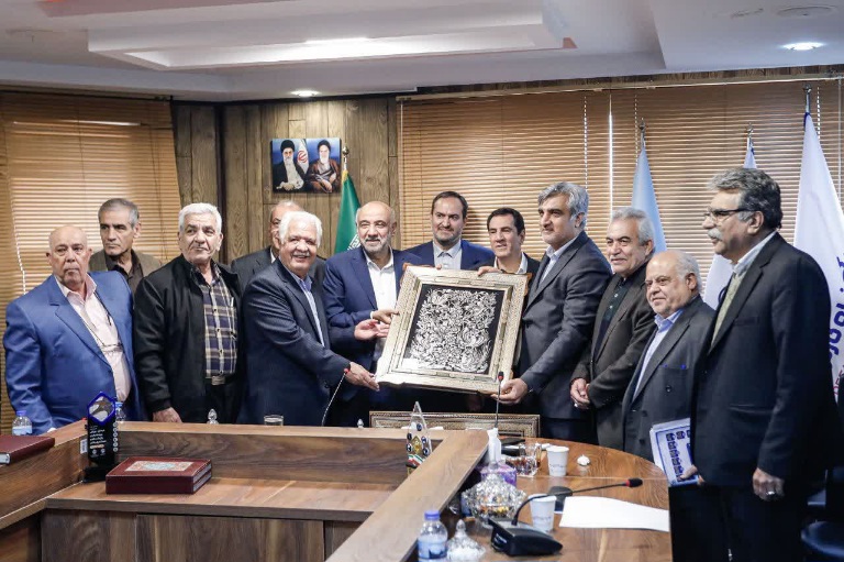 نجات در دقیقه نود؛ بازگشت بانک رفاه و امید تازه بازنشستگان تامین اجتماعی
