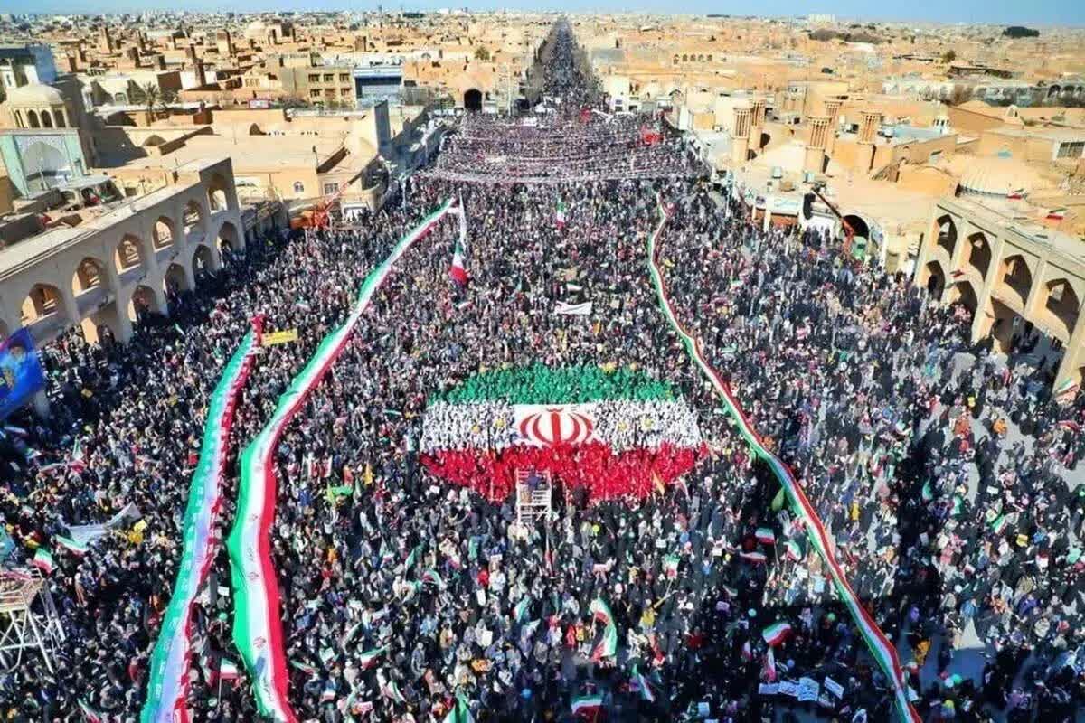 تشکر سازمان بسیج کارگران و کارخانجات کشور از حضور پرشور کارگران، بازنشستگان و کارفرمایان و تشکل‌های کارگری در راهپیمایی ۲۲ بهمن ۱۴۰۴