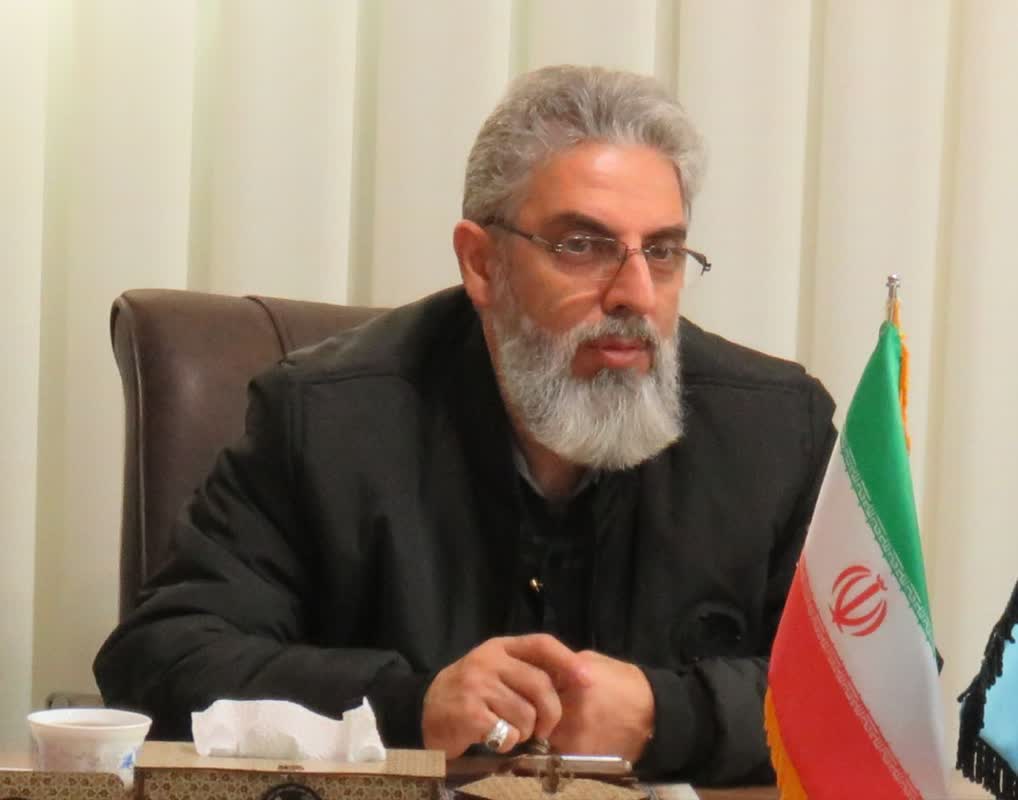 مجلس برای کارگر چه کرد؟؛ انتقاد فعال كارگري از دستمزد ۱۸ میلیونی در برابر خط فقر ۵۰ میلیونی