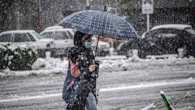 بارش برف و باران در تهران/ لزوم پرهیز از سفرهای غیرضروری