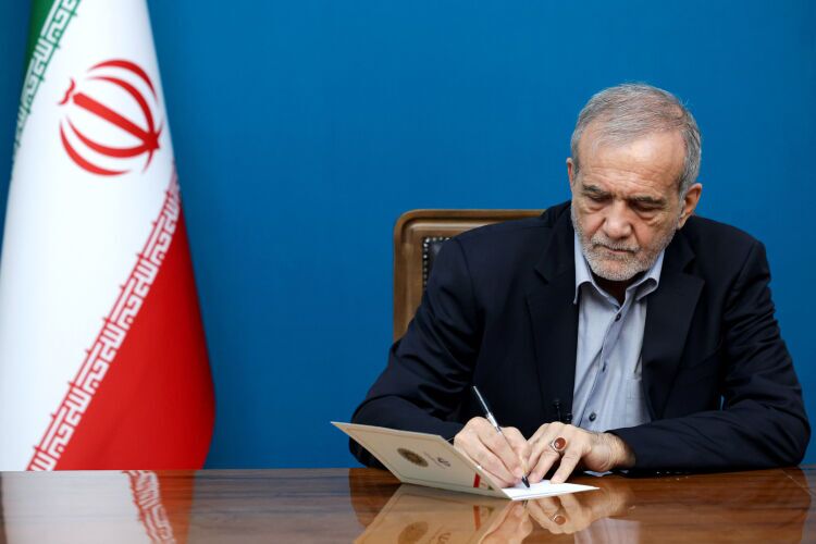 پزشکیان: نتانیاهو ۳ چهرهٔ فریبکار دارد / فریب بر اساس جغرافیای مخاطب