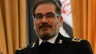 مراسم تدفین دریاسالار شمخانی در مسجد ولی عصر تهران + عکس