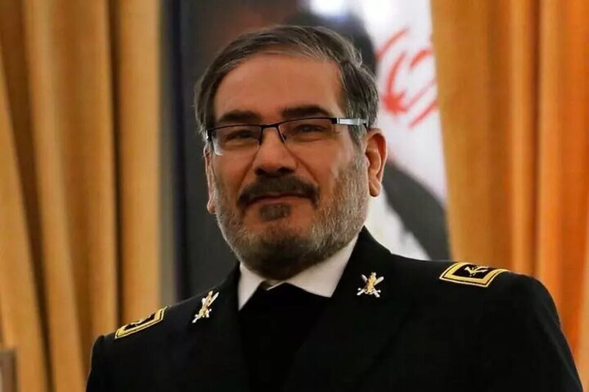 مراسم تدفین دریاسالار شمخانی در مسجد ولی عصر تهران + عکس