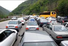 ترافیک سنگین در یک جاده شمالی/ بارش برف و باران در جاده‌های ۸ استان
