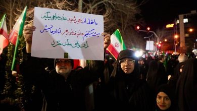 کنایه به مسعود پزشکیان در تجمع میدان تجریش + عکس