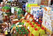 کالاهای اساسی در بازار بیش از نیاز تامین شده است/ مردم دیگر هیجانی خرید نمی‌کنند