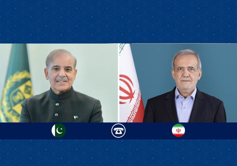 تماس تلفنی پزشکیان و همتای پاکستانی؛ایران هیچ قصدی برای درگیری با کشورهای منطقه ندارد/هدف‌گیری پایگاه‌هایی که مبدأ حمله به خاک ما هستند دفاع مشروع است