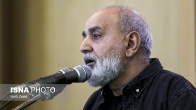 پرویز پرستویی: الان فقط یک جان‌فدای وطن و عاشق ایرانم/ مطالبات بماند برای بعد