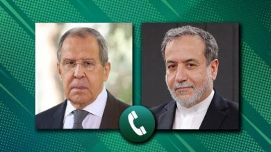 گفت‌وگوی تلفنی عراقچی و لاوروف درباره اوضاع منطقه