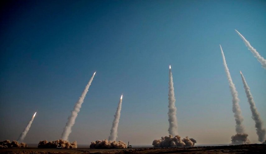 سپاه: موج بیستم عملیات وعده صادق ۴ با یاد شهدای مظلوم «شناور دنا» اجرا شد