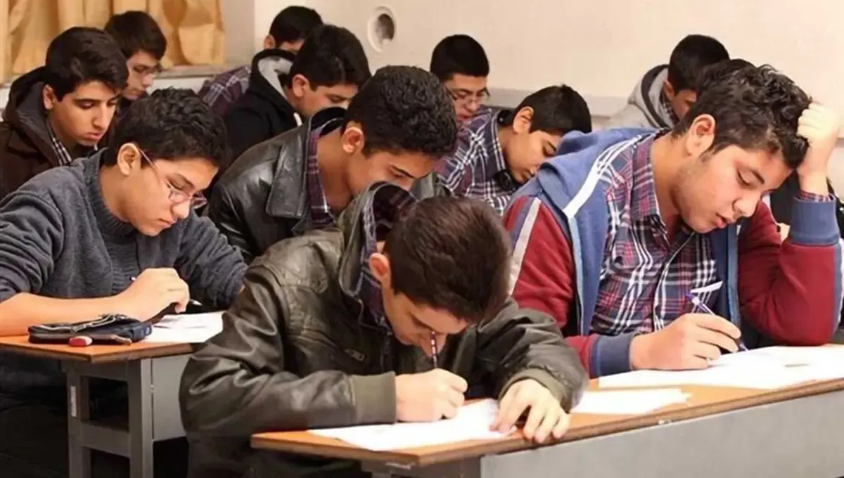 تدابیر آموزش و پرورش برای استمرار تحصیلی؛ بسته‌های آفلاین جایگزین اختلال در شبکه شاد می‌شود