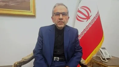تخت‌روانچی درباره تنگه هرمز: ایران به کشتی‌ برخی کشورها اجازه عبور داده/ ادعاها در مورد مین‌گذاری را تکذیب می کنیم تخت‌روانچی درباره تنگه هرمز: ایران به کشتی‌ برخی کشورها اجازه عبور داده/ ادعاها در مورد مین‌گذاری را تکذیب می کنیم