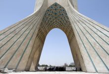 بنیاد رودکی: در جریان حملات به مناطق پیرامونی میدان آزادی، موج انفجار باعث بروز خسارتهایی در کافه گالری واقع در این مجموعه شده