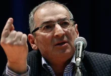 زیباکلام: نظام بیدی نیست که با این بادها بلرزد