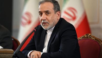 عراقچی: هدف آمریکا و اسرائیل از حمله به مدرسه میناب، نسل کشی است