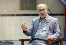 ۱۰ پیشنهاد سردار علایی برای مذاکرات ایران و آمریکا؛ ایران تمامی پول های مسدود شده را دریافت کند/ تمامی ماهواره های جاسوسی از فضای ایران دور شوند