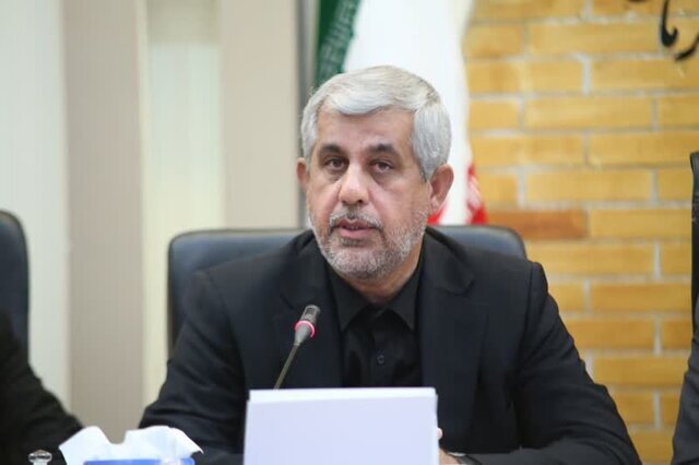 عضو کمیسیون امنیت ملی: نیروهای مسلح نزدیک به ۱۷ پایگاه آمریکا و پالایشگاه‌ها را به آتش کشیدند/ دست برتر را در میدان داشتیم