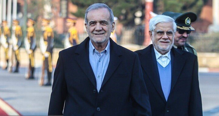 عارف: رئیسجمهوری شجاعانه تصمیم میگیرد