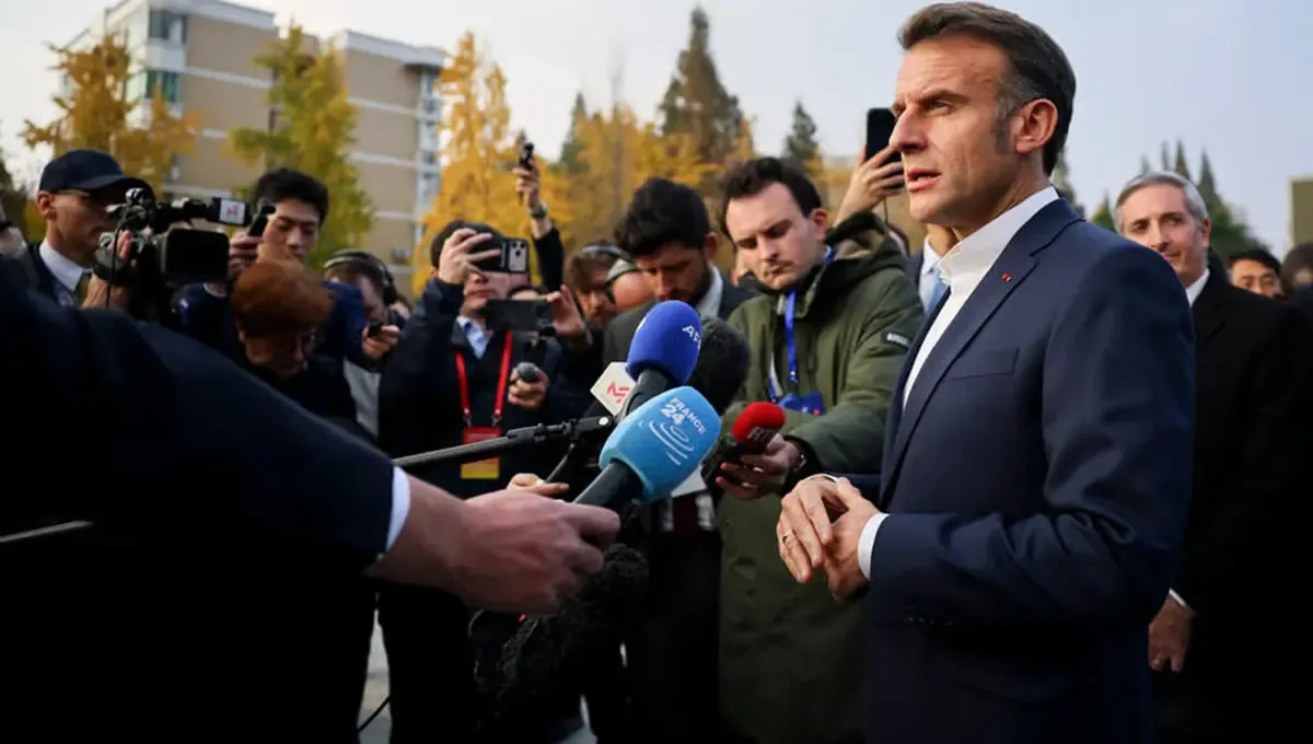 ماکرون: ۲ شهروند فرانسوی از ایران آزاد شدند