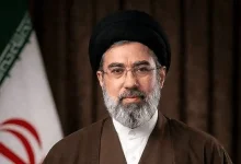 پیام رهبری در آستانه مذاکرات اسلام آباد: فریادهای مردم در خیابان ها، در نتیجه مذاکرات مؤثر است/ درخواست دعا از حضرت ولی عصر(عج) برای پیروزی در مذاکرات و میدان/ مدیریت تنگه هرمز وارد مرحله جدیدی می شود