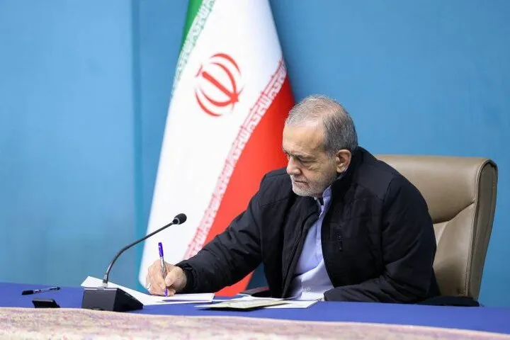 پزشکیان: هر نتیجه از مذاکرات حاصل شود دولت پای کار مردم است