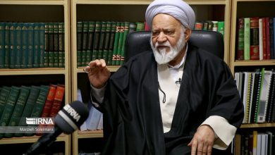 توصیه های مصباحیمقدم به پزشکیان؛ کالابرگ ادامه یابد/ از تجربه دولت دفاع مقدس در تثبیت قیمتها استفاده کنید