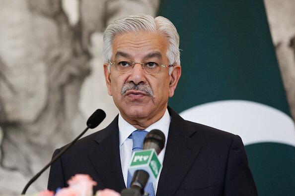 وزیر دفاع پاکستان: احتمال آغاز جنگی دیگر بسیار کم است/ جهان خواهان جنگ با ایران نیست،شاید دو سه کشوری بخواهند/ اسرائیل تنها مانده است