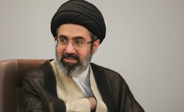 کارگران؛ ستون استوار جهاد اقتصادی در کلام رهبری