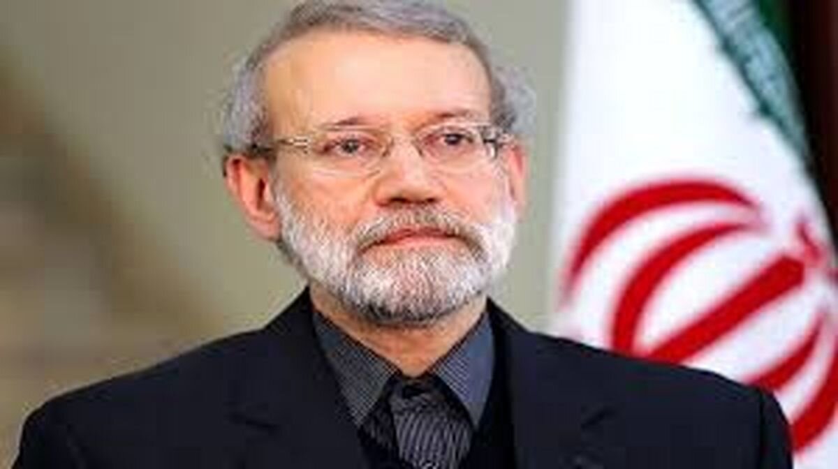 اینکه دوبار لاریجانی ردصلاحیت شد و رهبری او را به بالاترین مقام امنیتی منصوب کرد یعنی شورای نگهبان قانون را احرا نکرده