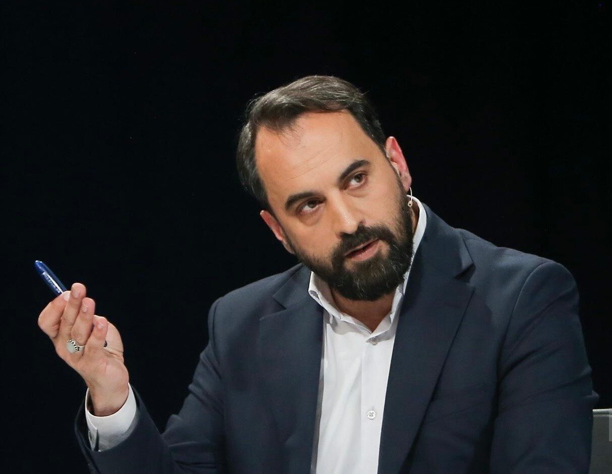 دفاع عضو کمیسیون اصل ۹۰ مجلس از اینترنت پرو: موضوع کمک به فضای کسب و کار است/ بازار سیاه فیلترشکن فروشی باید جمع شود