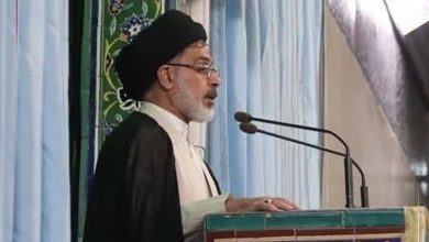تسنیم: شهادت خطیب حرم حضرت زینب در دمشق سوریه در پی انفجار بمب دستی افراد ناشناس
