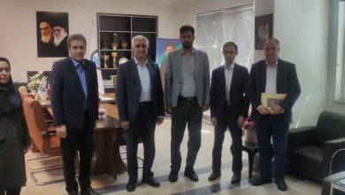 تجلیل از کارشناس روابط عمومی شرکت آب و فاضلاب شهرستان خوی به مناسبت هفته روابط عمومی