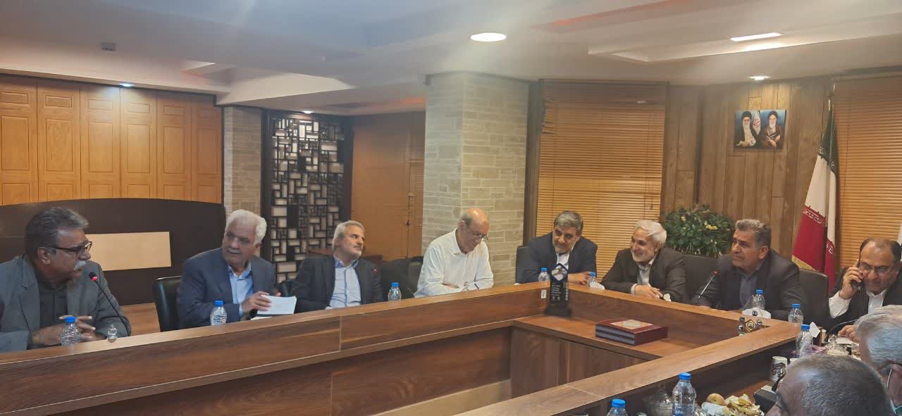 تاکید بر پیگیری مطالبات بازنشستگان تامین اجتماعی در دیدار با کمیسیون اجتماعی مجلس