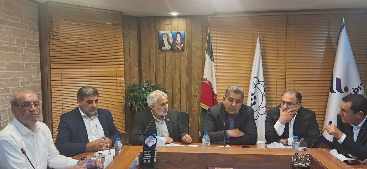 تاکید بر پیگیری مطالبات بازنشستگان تامین اجتماعی در دیدار با کمیسیون اجتماعی مجلس