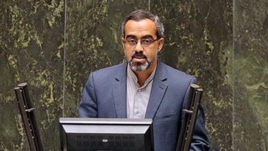 کنایه تند نماینده تهران به قالیباف؛ من مجلس را پلمپ نکردم!/ فریادتان را بر سر هیات رئیسه بزنید