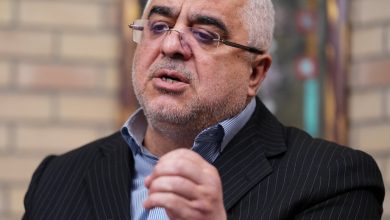 صبح تاسوعا در مراسمی بودم که فقط حکم قتل پزشکیان، قالیباف و عراقچی در آن امضا نشد/ نباید یک نماینده با ۸ هزار رأی درباره ۹۰ میلیون نفر تصمیم بگیرد
