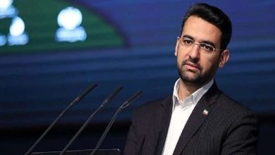 انتقاد آذری جهرمی از مخالفان توافق؛ یک جای پای استدلال آنها می‌لنگد/ از تفرقه بپرهیزیم/ پشت تیم سیاسی ایران بایستیم