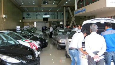 تکان قیمتها در بازار خودرو؛ این خودرو ۴۵۰ میلیون تومان ارزان شد/ آخرین قیمت تارا، شاهین، پژو، سمند و ساینا + جدول