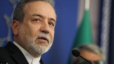 عراقچی: نقض آتش بس در یک جبهه، نقض آتش بس در تمام جبهه‌هاست