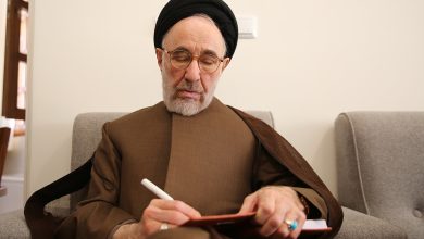 سید محمد خاتمی: باید از ﮔﺎم ﺑﻠﻨﺪ و ﺷﺠﺎﻋﺎﻧﻪ اﻣﻀﺎی ﺗﻔﺎﻫﻢ نامه ﻣﻴﺎن اﻳﺮان و آﻣﺮﻳﻜﺎ، به‌جد ﺧﺸﻨﻮد بود/ مسئولان در ﻫﻤﻪ ردهﻫﺎ ﻗﺪر اﻳﻦ ﻣﻠﺖ را عملا بدانند