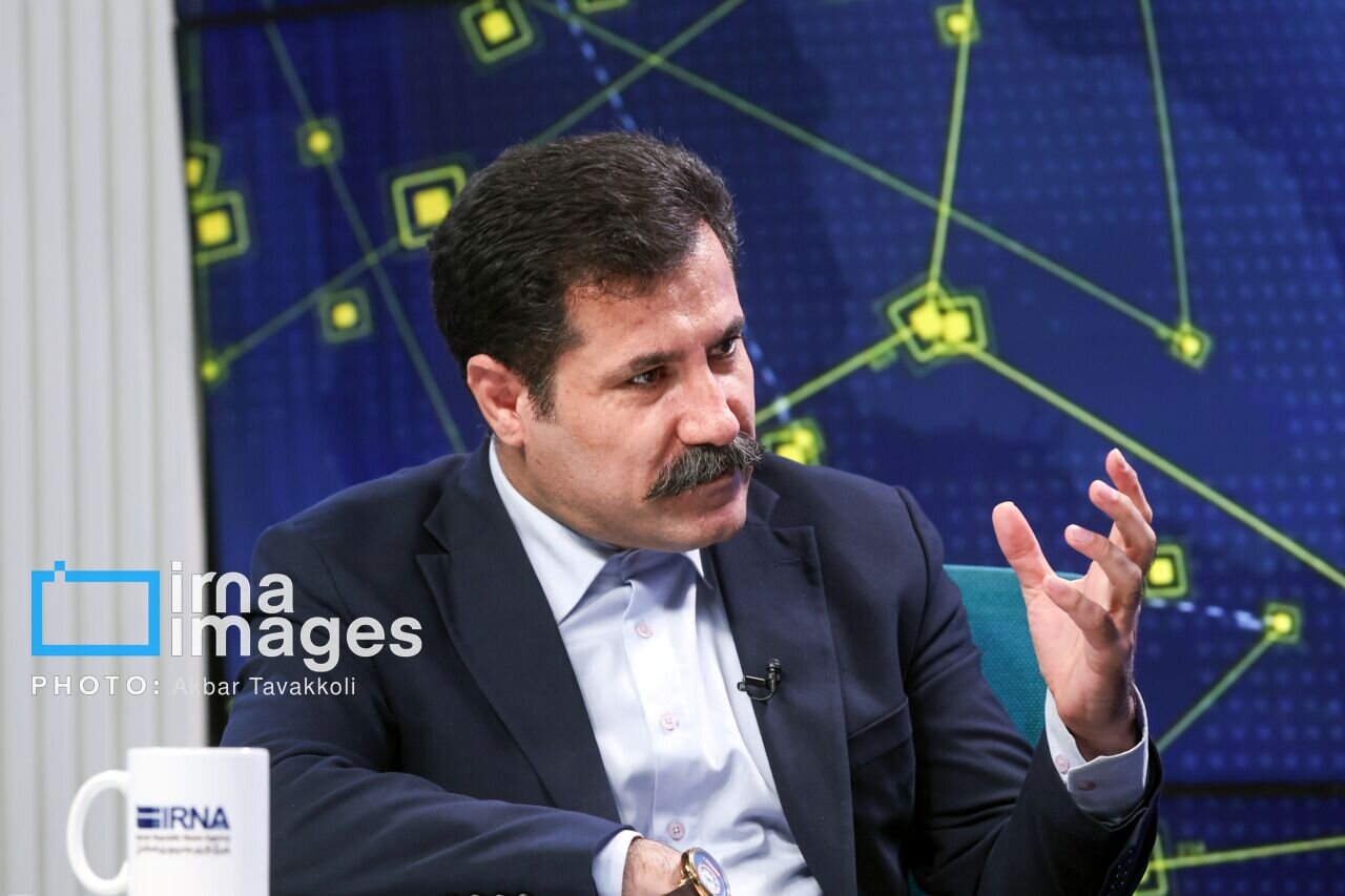 واکنش معاون پزشکیان به شایعات درباره استعفای رئیس جمهور/ اینترنت، بخشی از نانِ سفره مردم است/ چه زمانی قرار است دست از برچسبزنی و زخمزبان برداریم